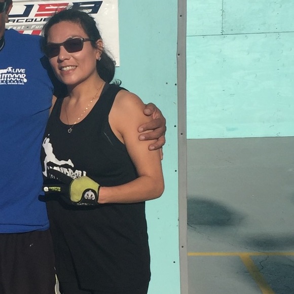 Hi 💖 beautiful 🤗 thanks so much for l👀ing at my closet💜🛍 - Picture 4 of 11